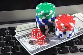 Meja Bandar Poker langsung dengan dealer profesional di abs88